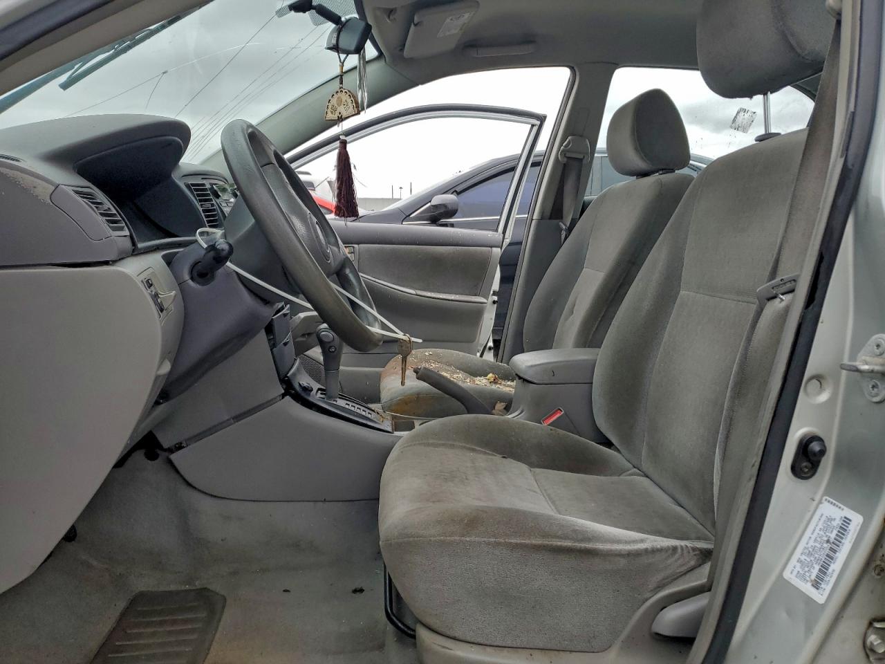 2003 TOYOTA COROLLA CE photo 13