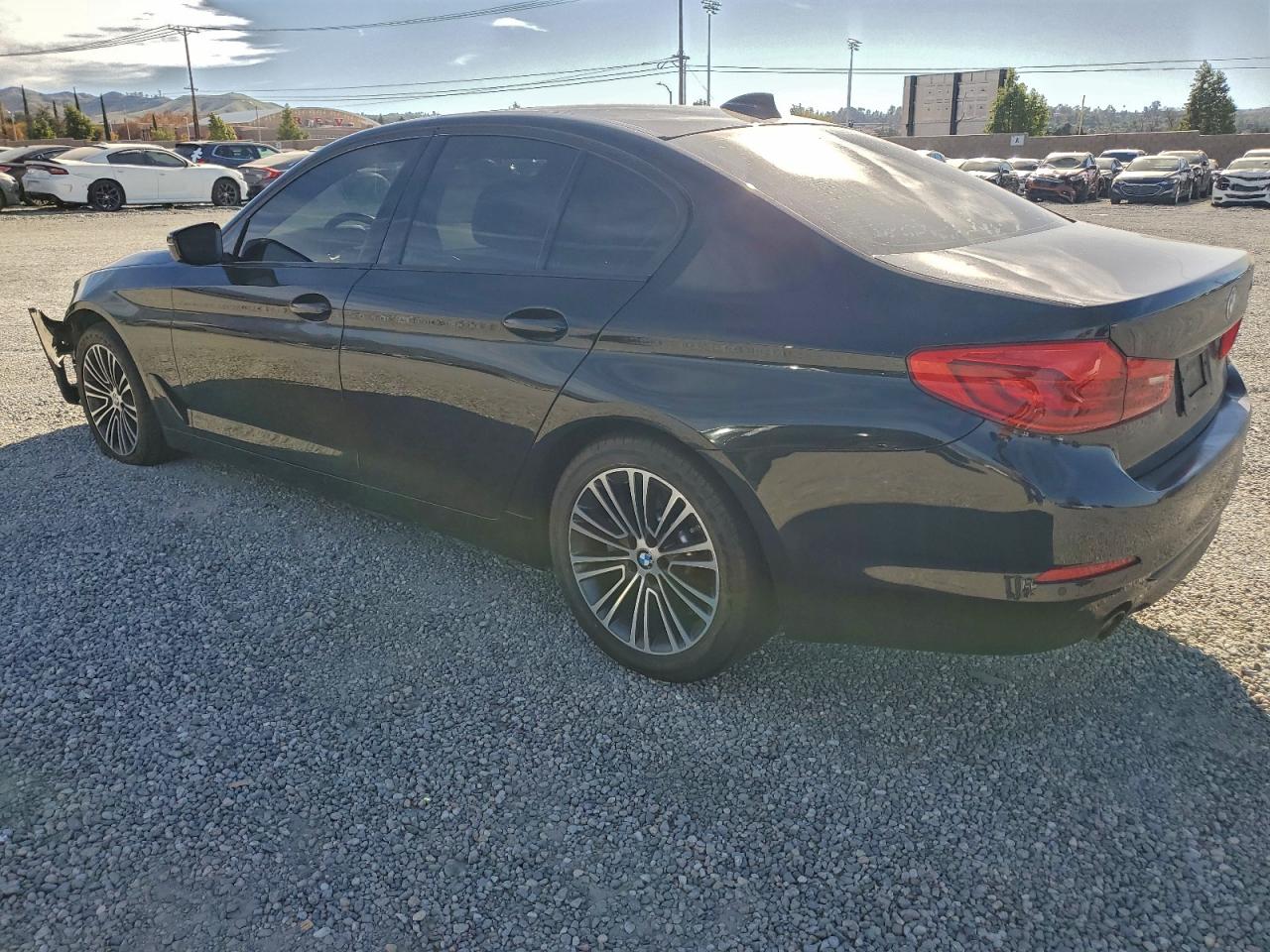 2019 BMW 530 I photo 2