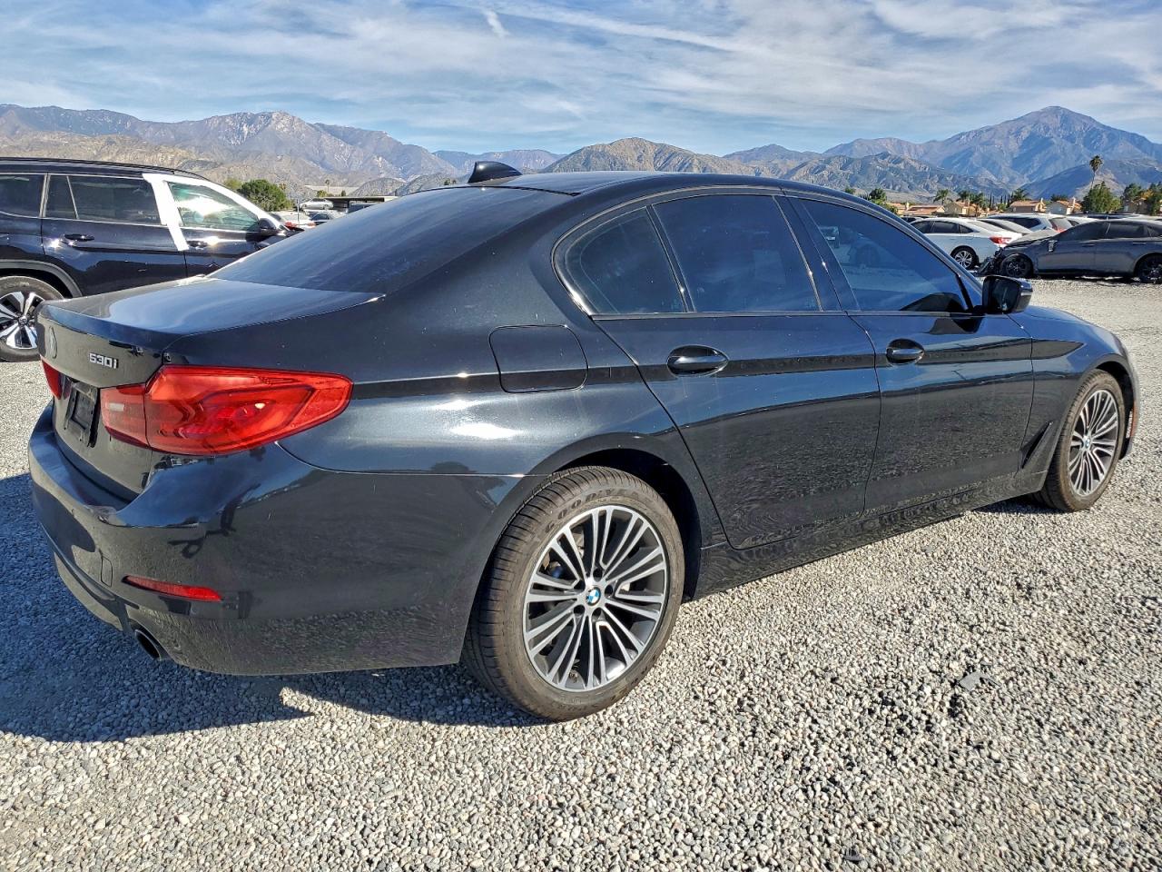 2019 BMW 530 I photo 3