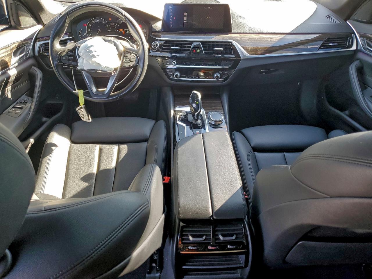 2019 BMW 530 I photo 8