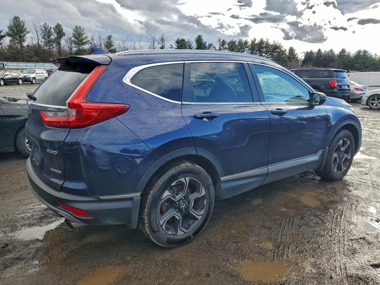 2017 HONDA CR-V TOURING photo 3