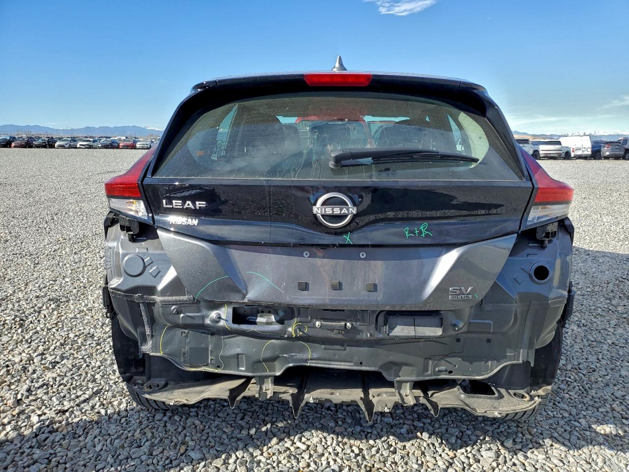 2025 NISSAN LEAF SV PLUS photo 6