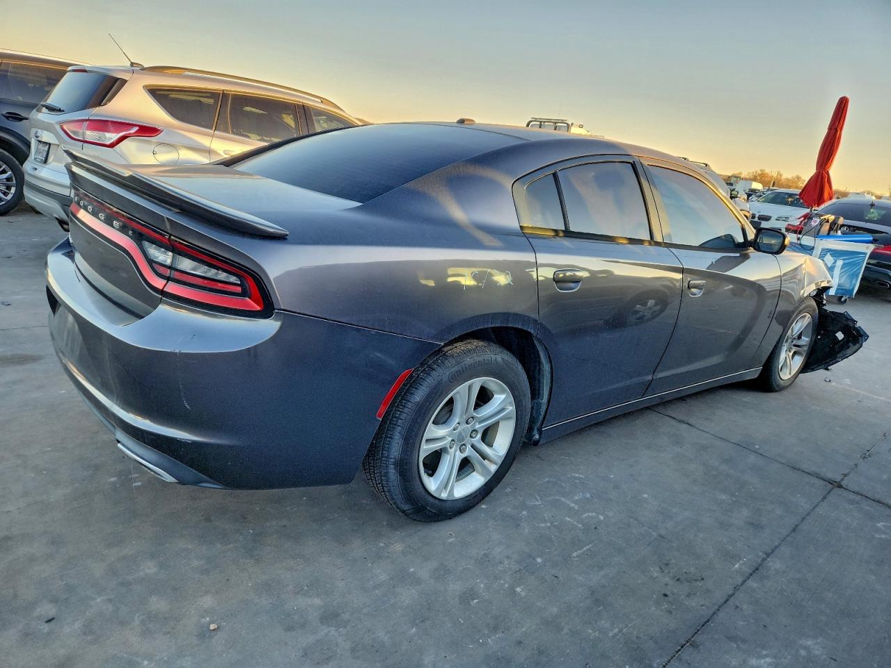 2015 DODGE CHARGER SE photo 3