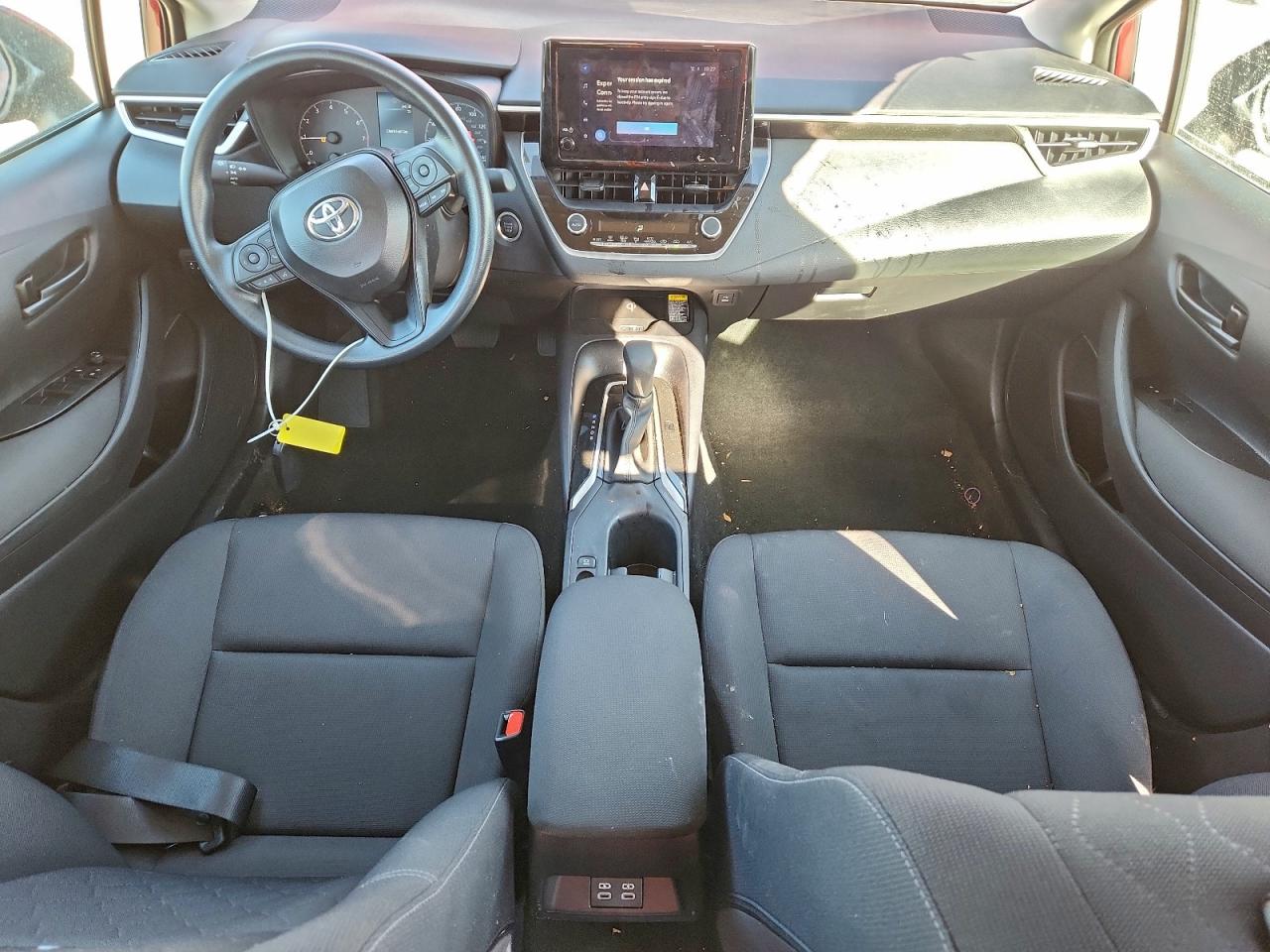 2025 TOYOTA COROLLA LE photo 22