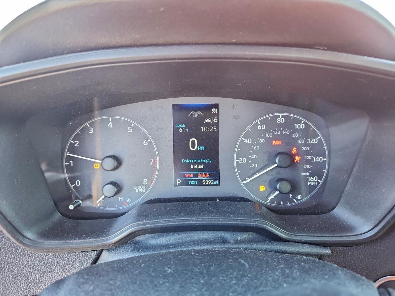 2025 TOYOTA COROLLA LE photo 25