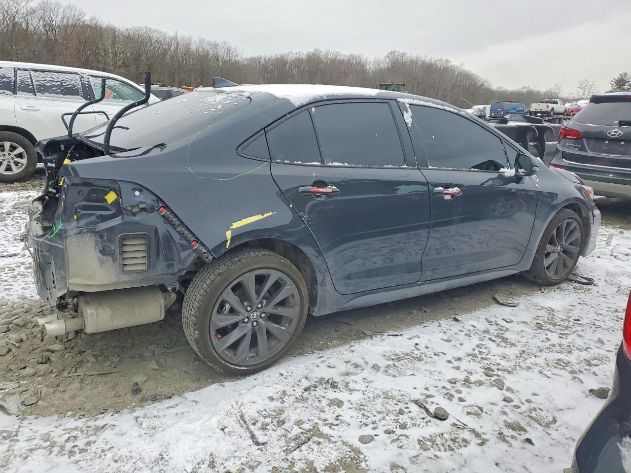 2024 TOYOTA COROLLA SE photo 3