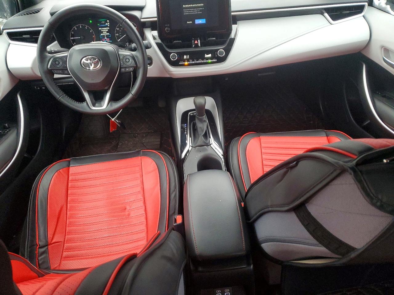 2024 TOYOTA COROLLA SE photo 8
