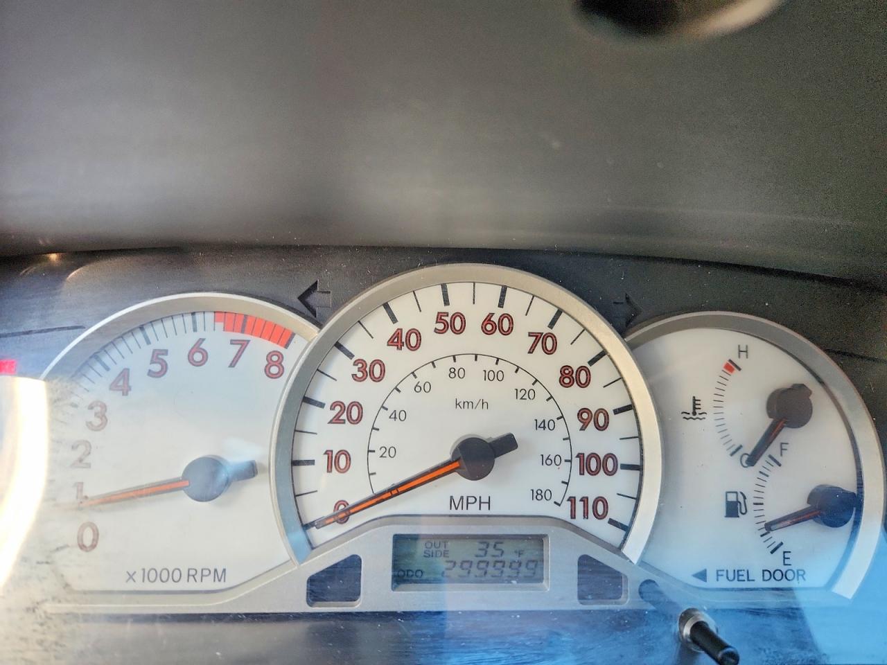 2007 TOYOTA COROLLA CE photo 9