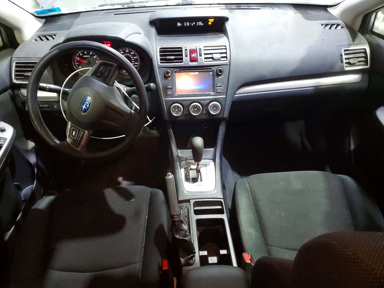 2016 SUBARU IMPREZA photo 8