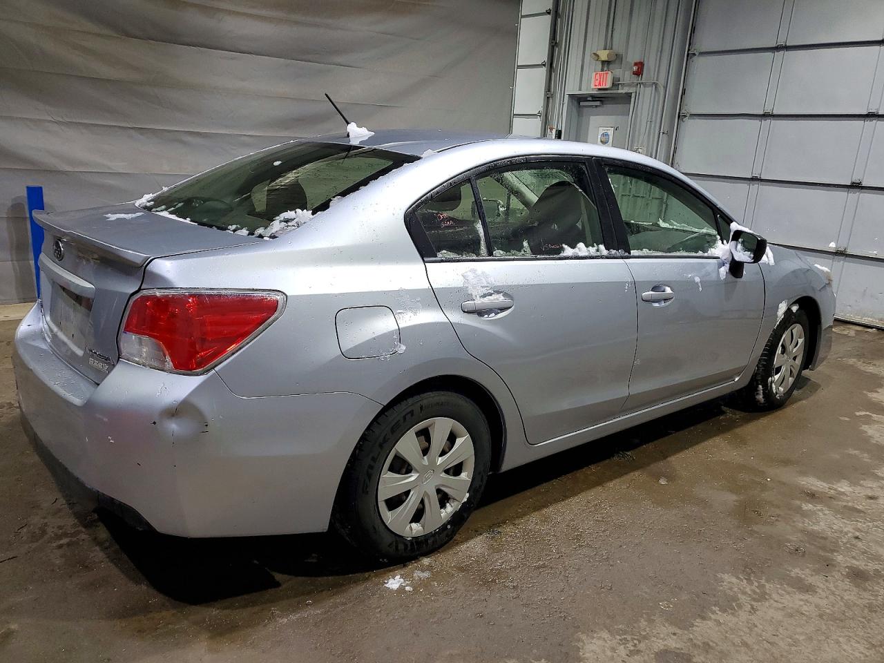 2016 SUBARU IMPREZA photo 3