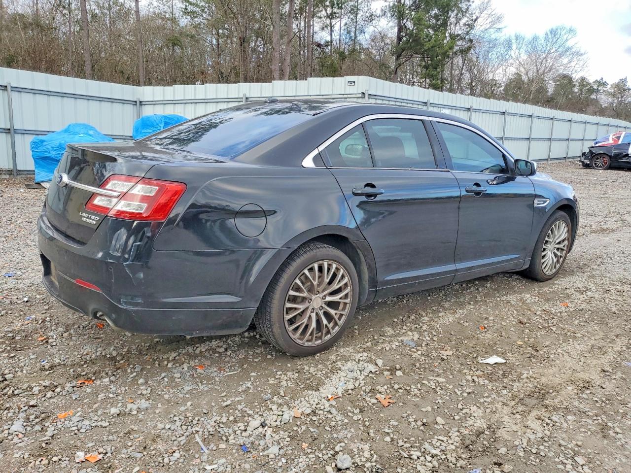 2015 FORD TAURUS LIMITED photo 3
