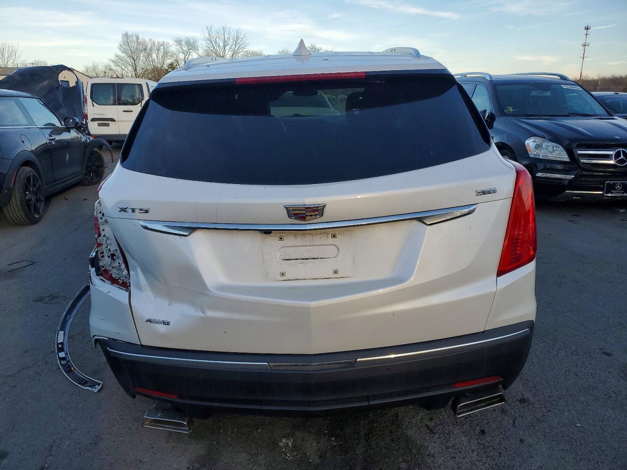 2019 CADILLAC XT5 LUXURY photo 6