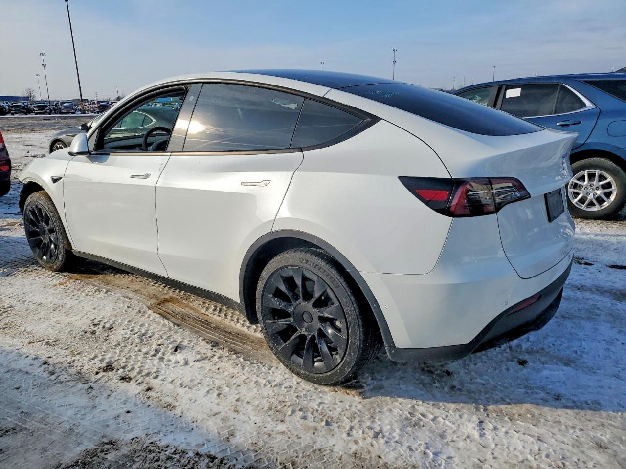 2021 TESLA MODEL Y photo 2