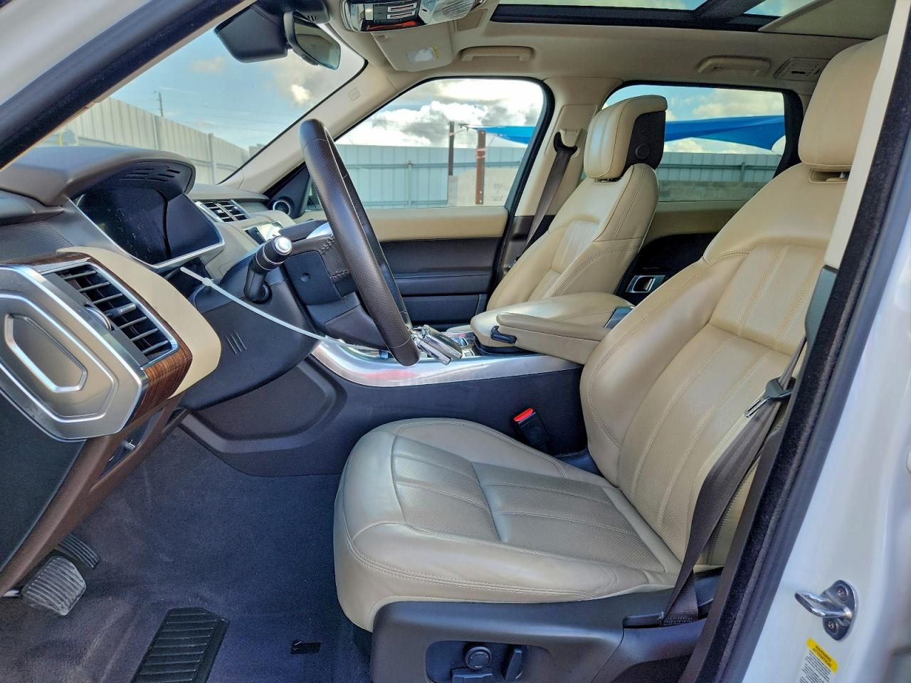 2020 LAND ROVER RANGE ROVER SPORT HSE photo 7