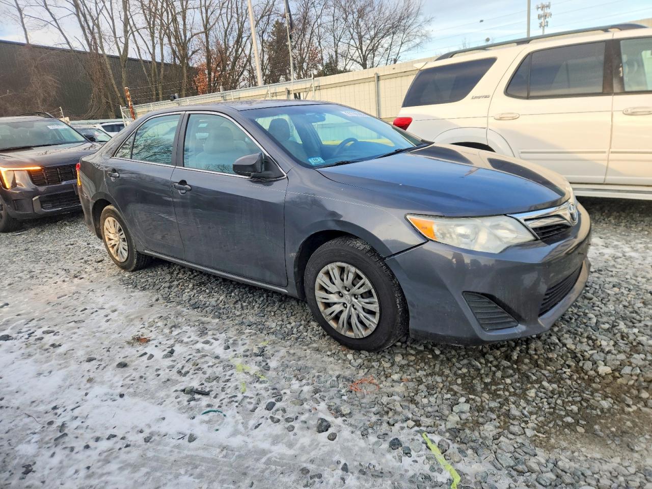 2012 TOYOTA CAMRY BASE photo 4