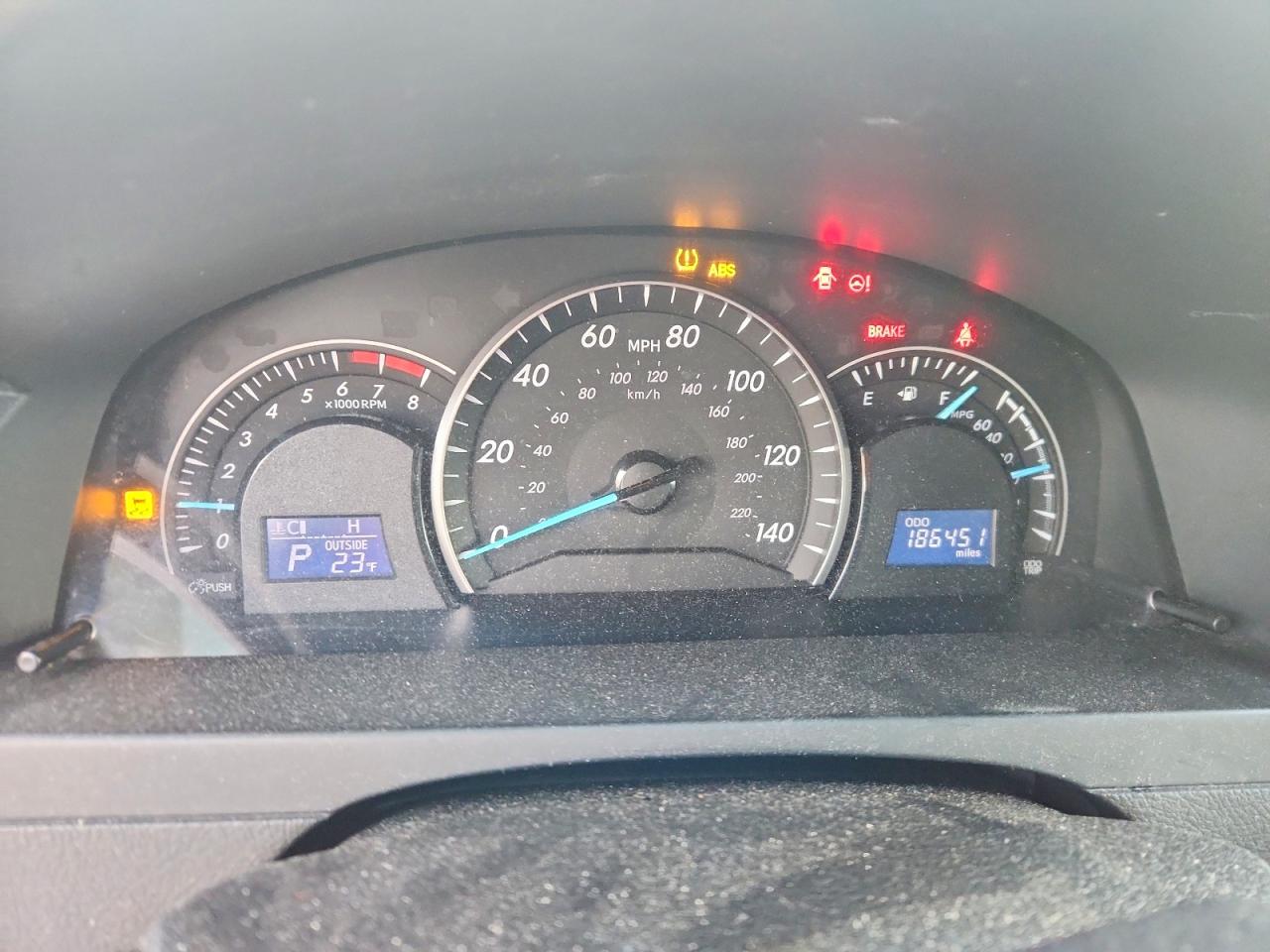 2012 TOYOTA CAMRY BASE photo 9