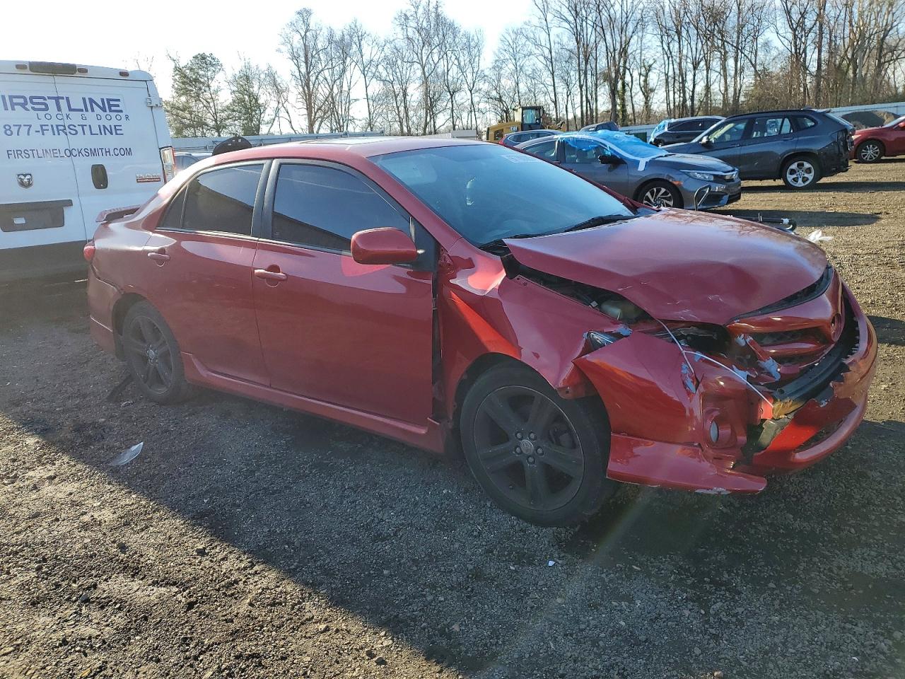 2013 TOYOTA COROLLA BASE photo 4