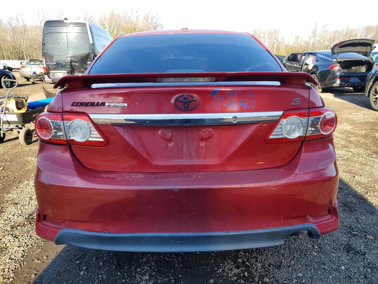 2013 TOYOTA COROLLA BASE photo 6