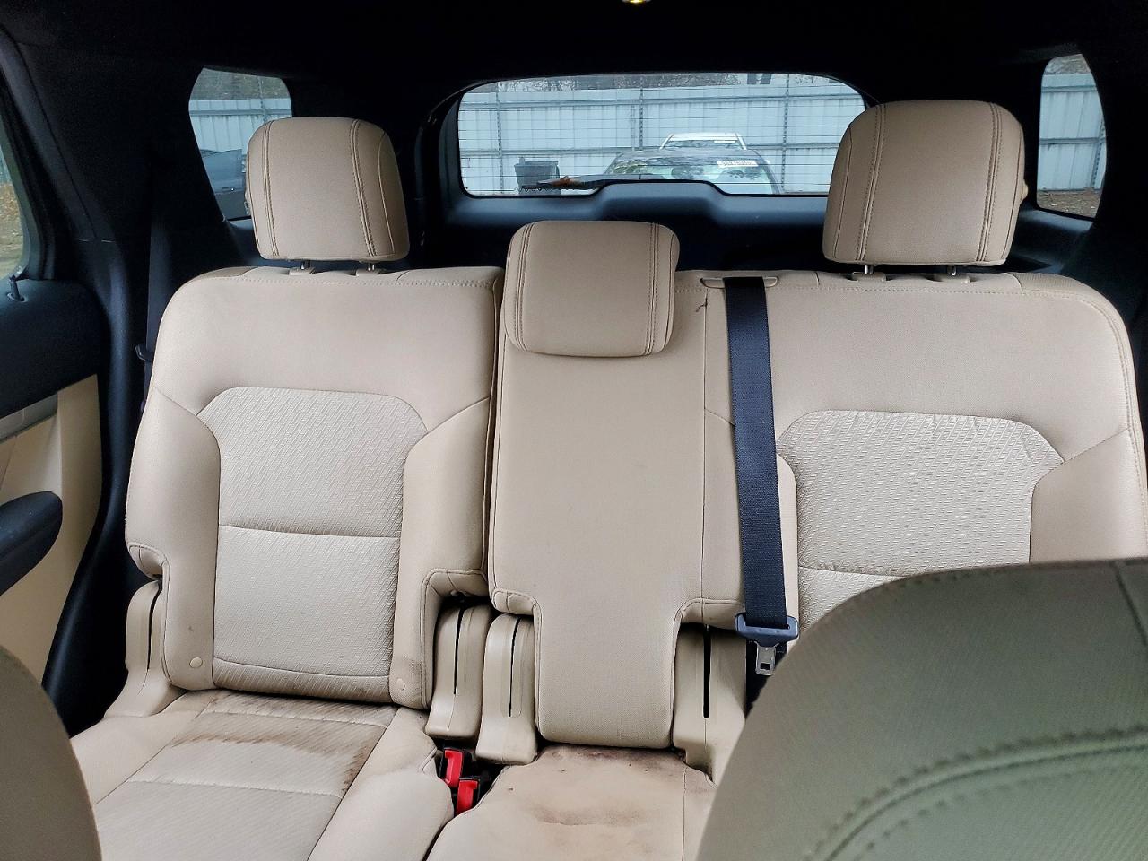 2016 FORD EXPLORER photo 19