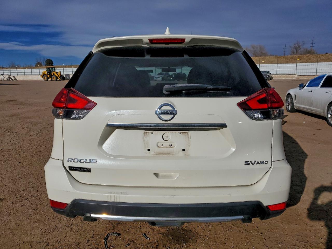 2018 NISSAN ROGUE S photo 6