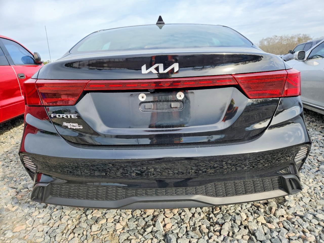 2023 KIA FORTE LX photo 6