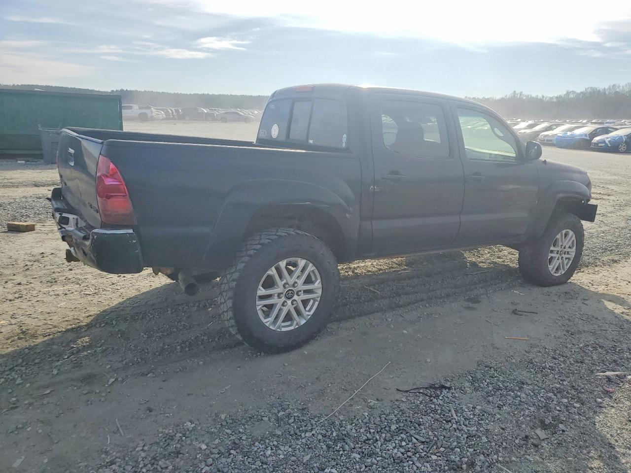 2005 TOYOTA TACOMA DOUBLE CAB photo 3