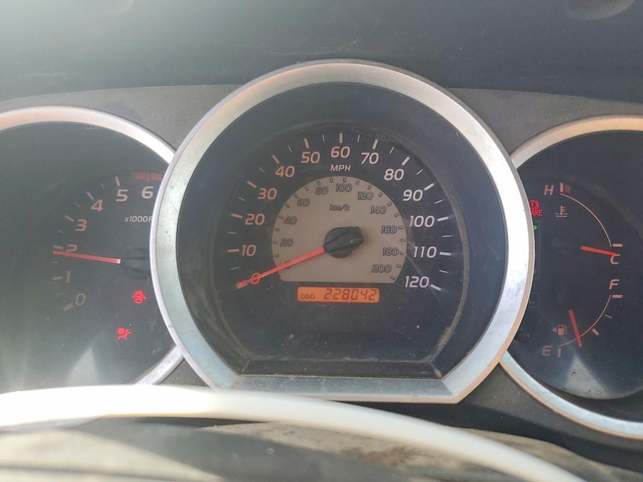 2005 TOYOTA TACOMA DOUBLE CAB photo 9