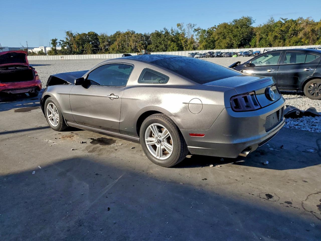 2013 FORD MUSTANG photo 2