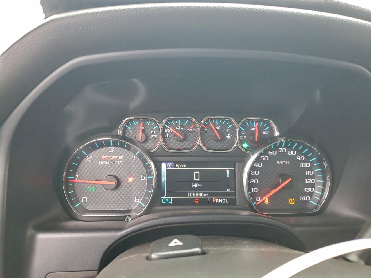 2018 CHEVROLET SILVERADO K1500 LT photo 9