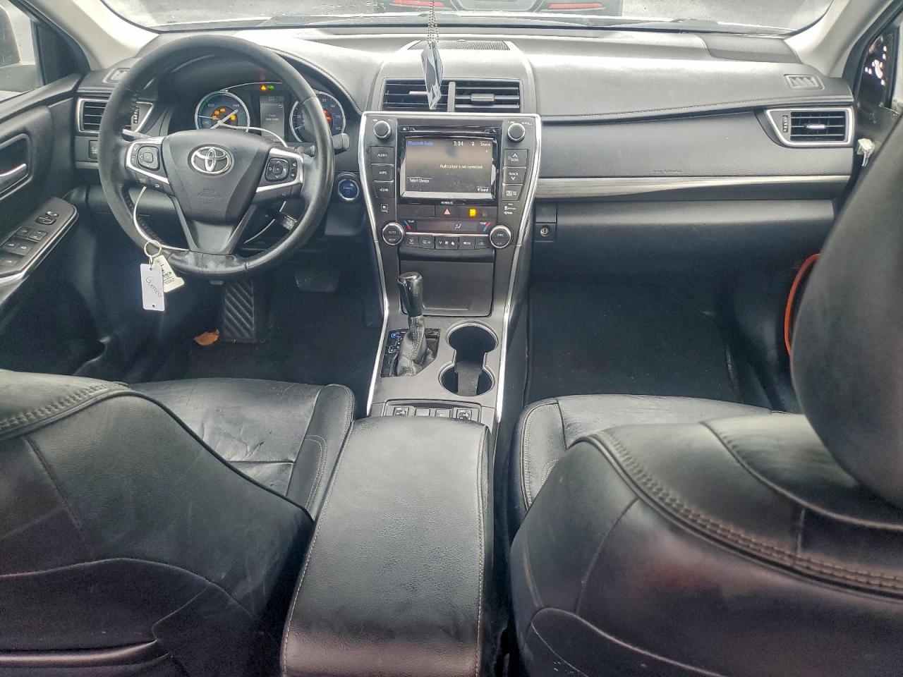 2016 TOYOTA CAMRY HYBRID photo 8