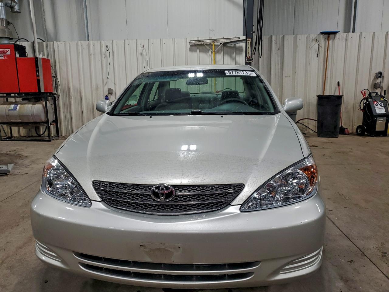 2003 TOYOTA CAMRY LE photo 5