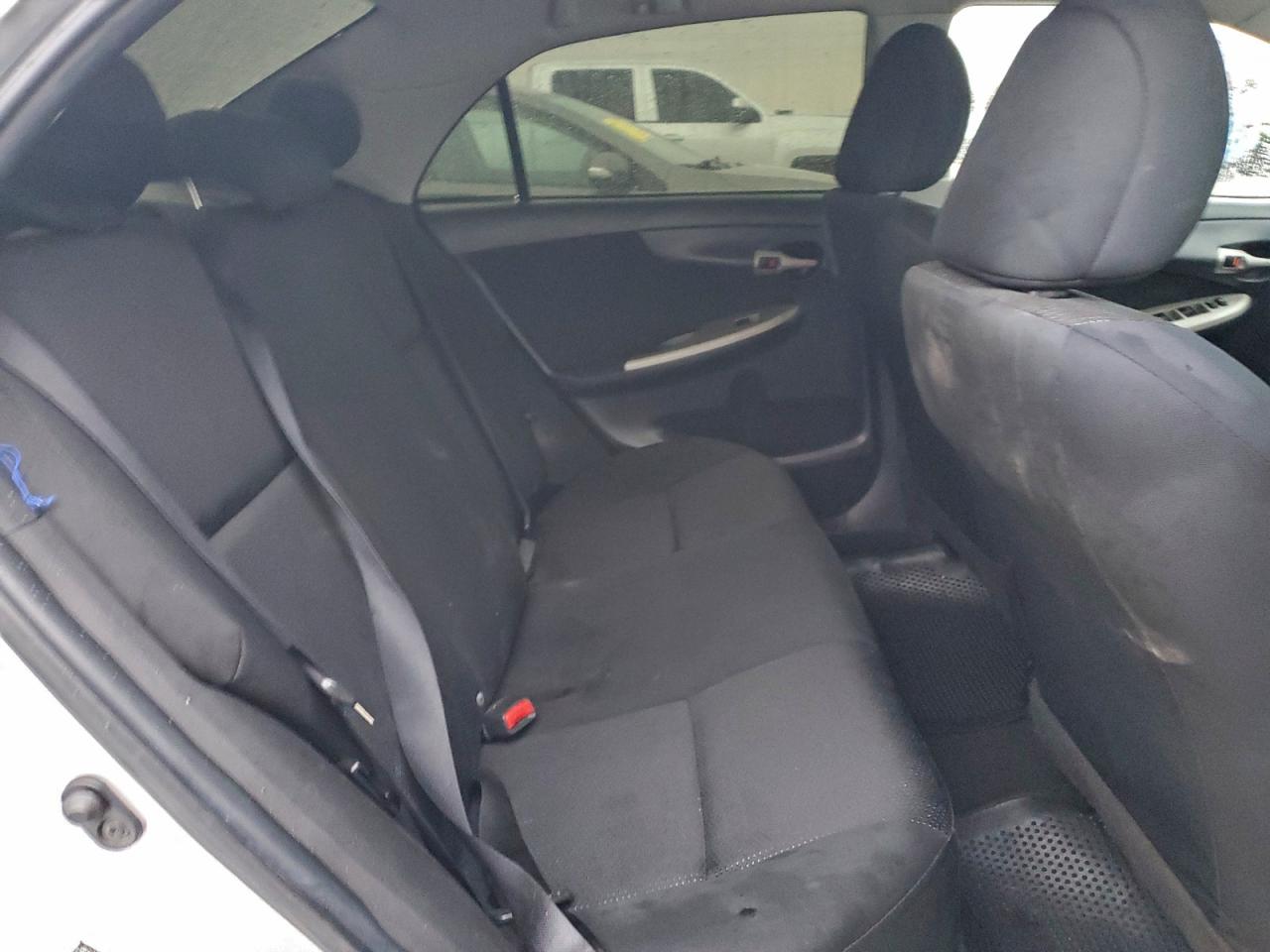2010 TOYOTA COROLLA BASE photo 10