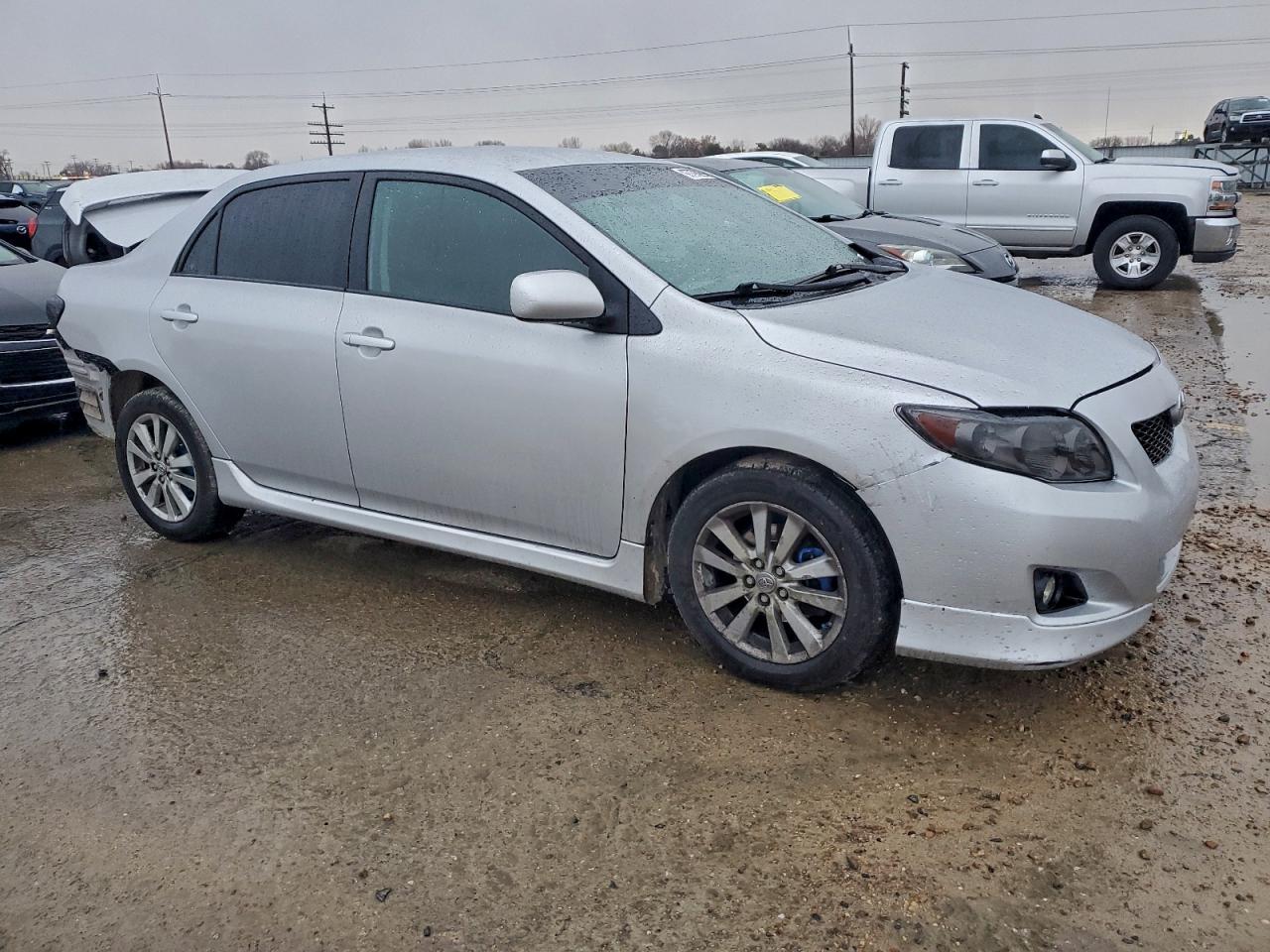 2010 TOYOTA COROLLA BASE photo 4