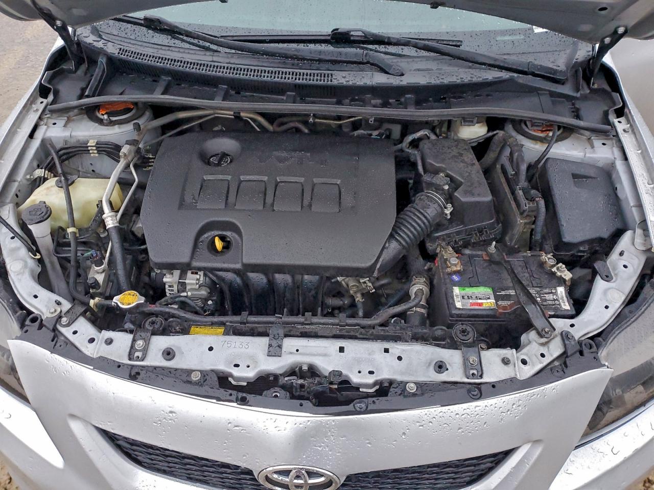 2010 TOYOTA COROLLA BASE photo 11