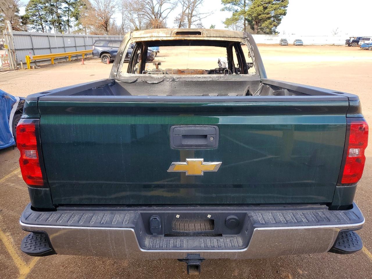 2015 CHEVROLET SILVERADO K1500 LT photo 6