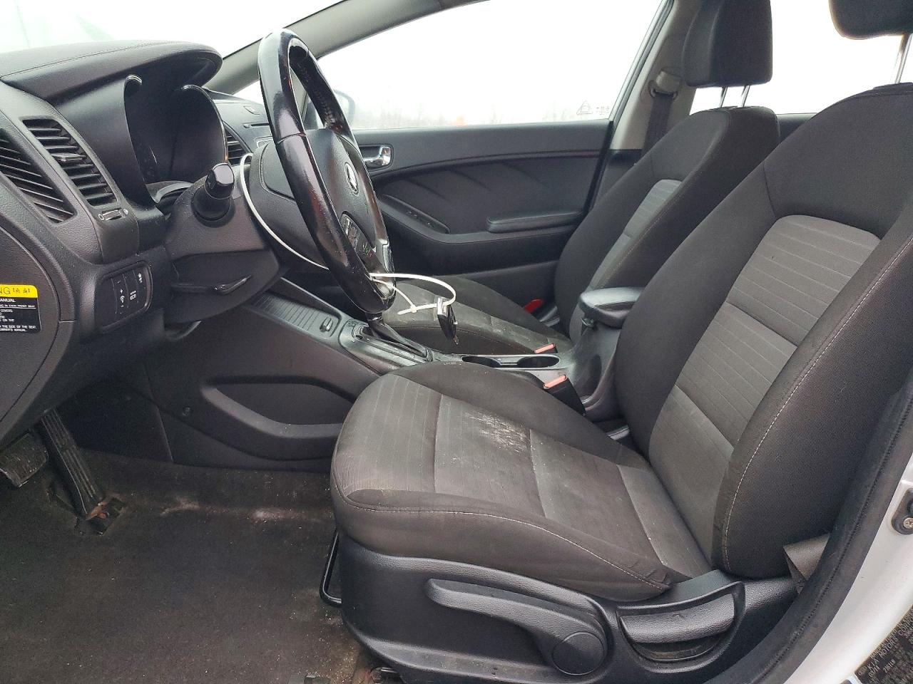 2014 KIA FORTE EX photo 7