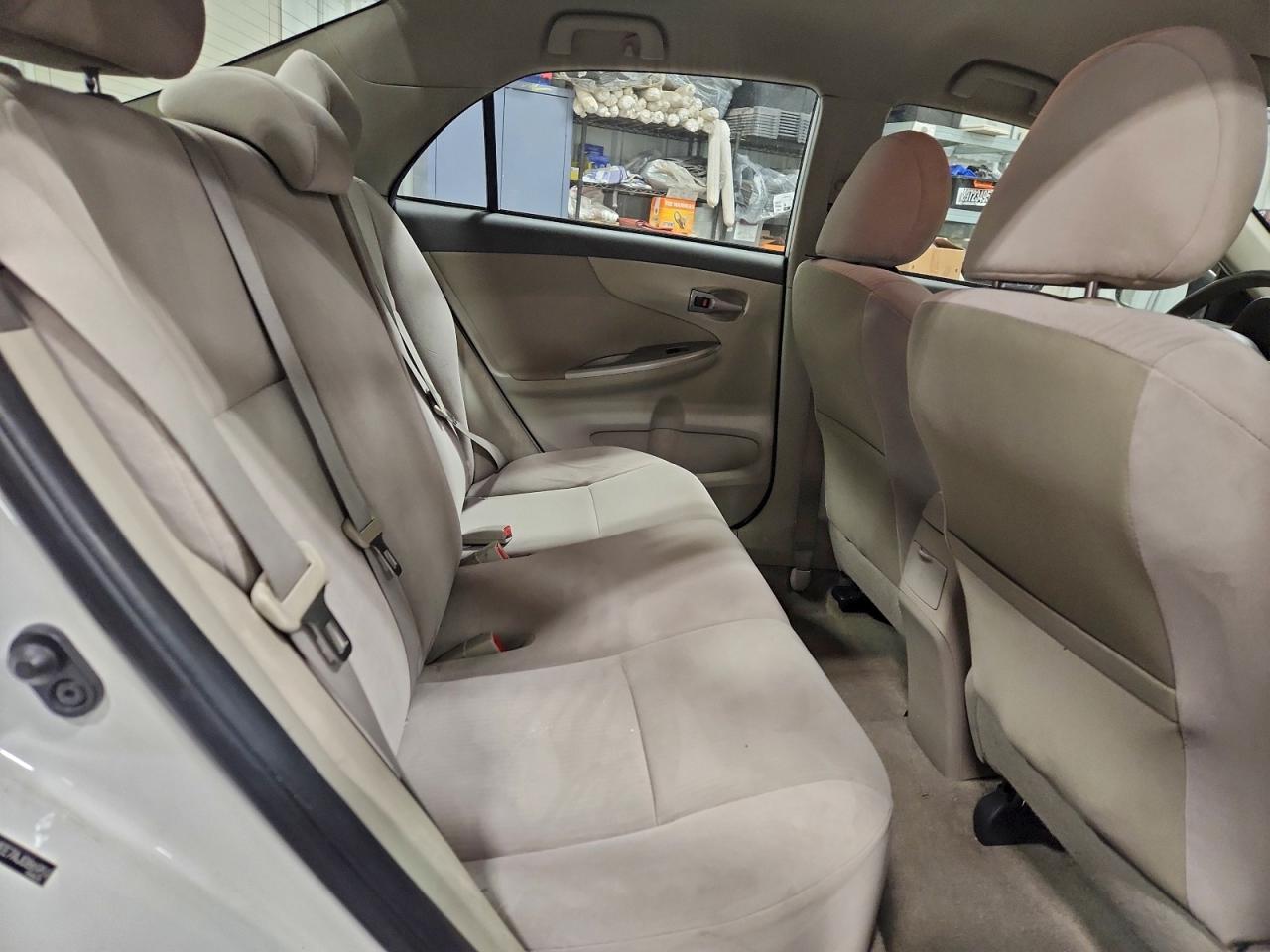 2010 TOYOTA COROLLA BASE photo 10