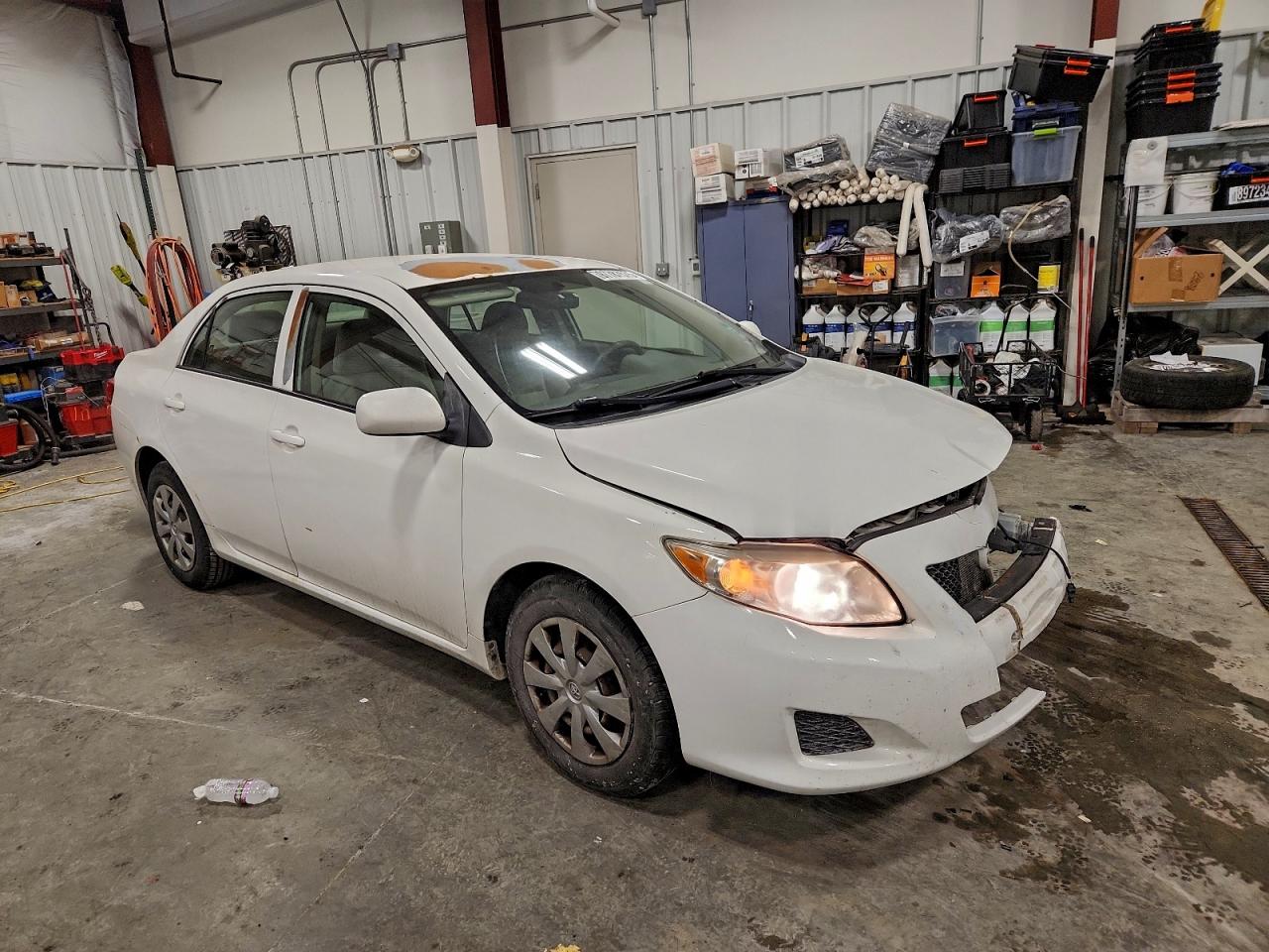 2010 TOYOTA COROLLA BASE photo 4
