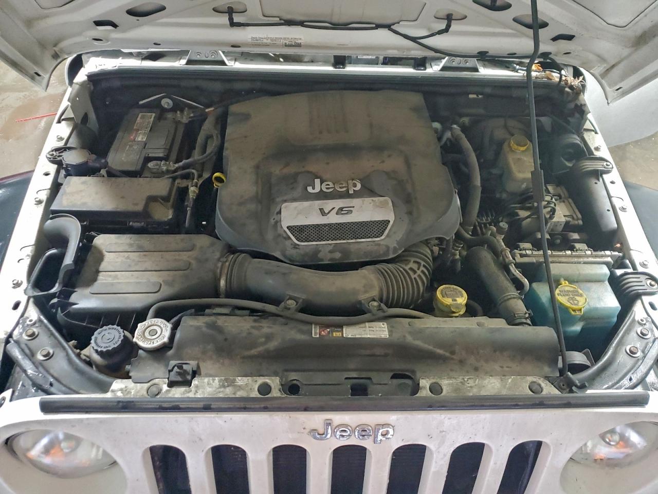 2015 JEEP WRANGLER UNLIMITED SPORT photo 11