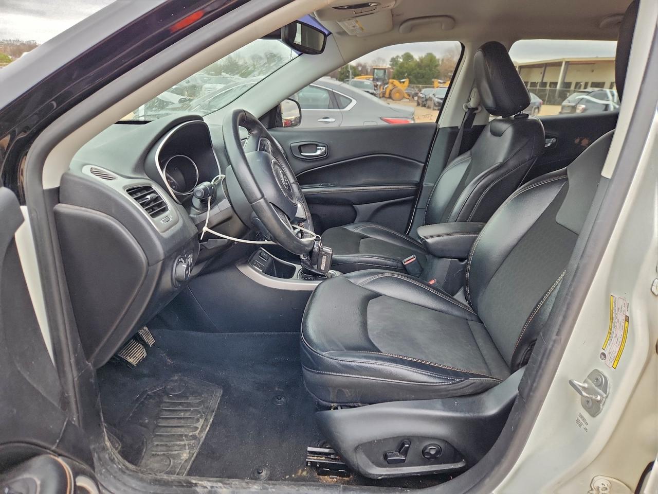 2019 JEEP COMPASS LATITUDE photo 7
