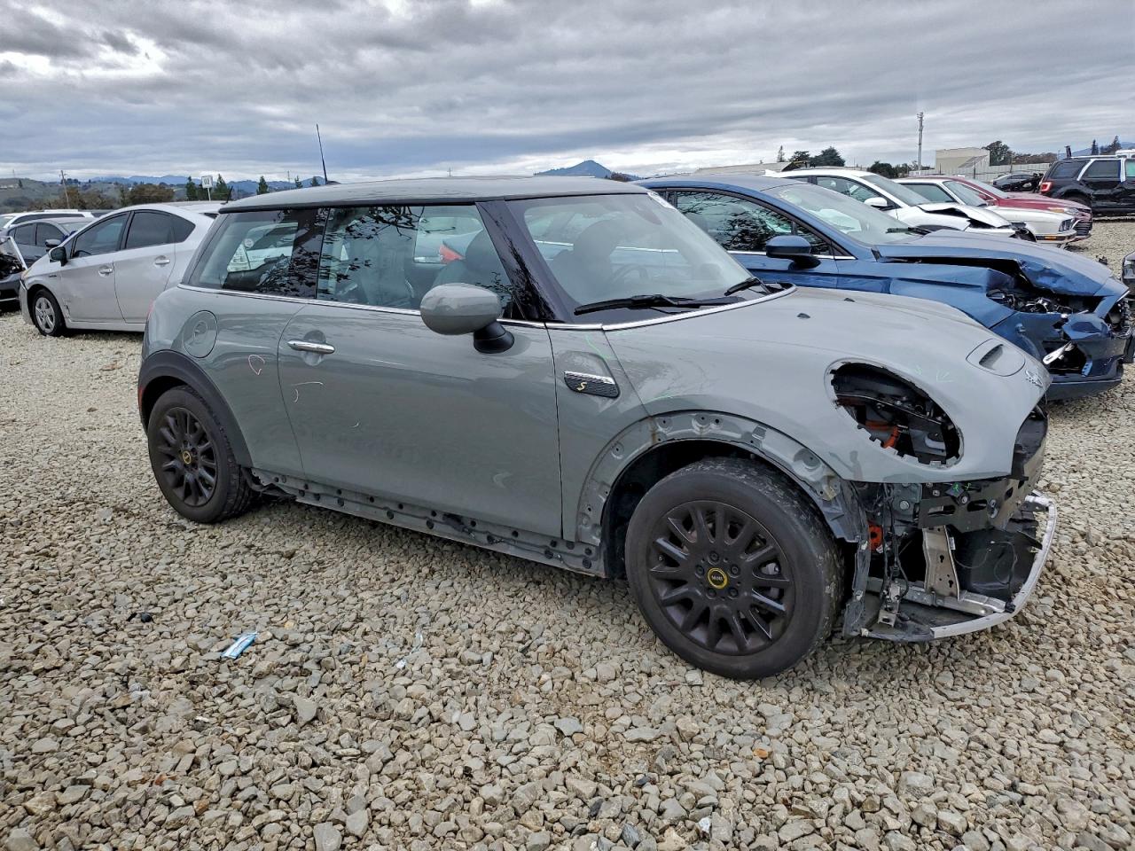 2023 MINI COOPER SE photo 4