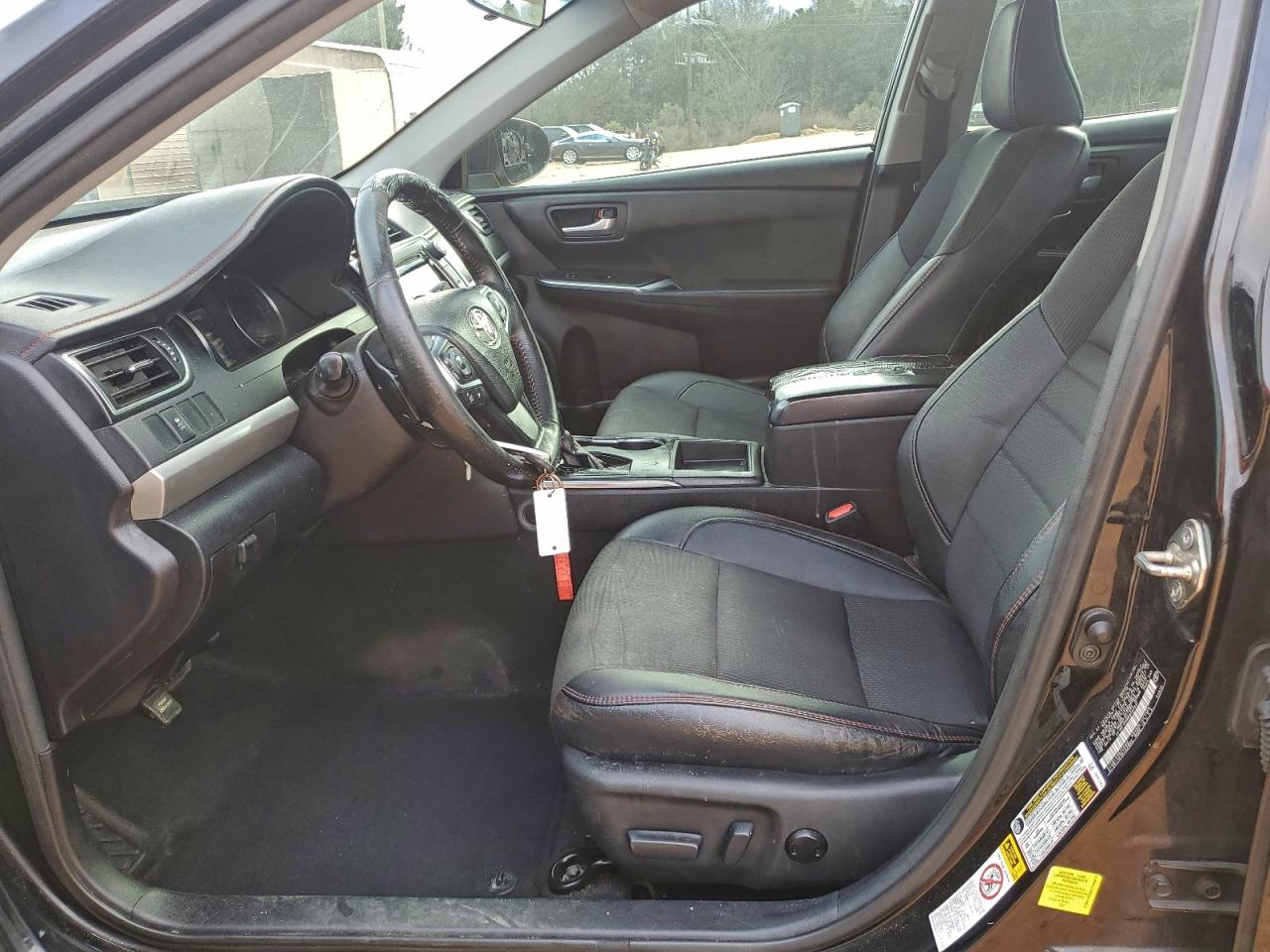 2016 TOYOTA CAMRY LE photo 7