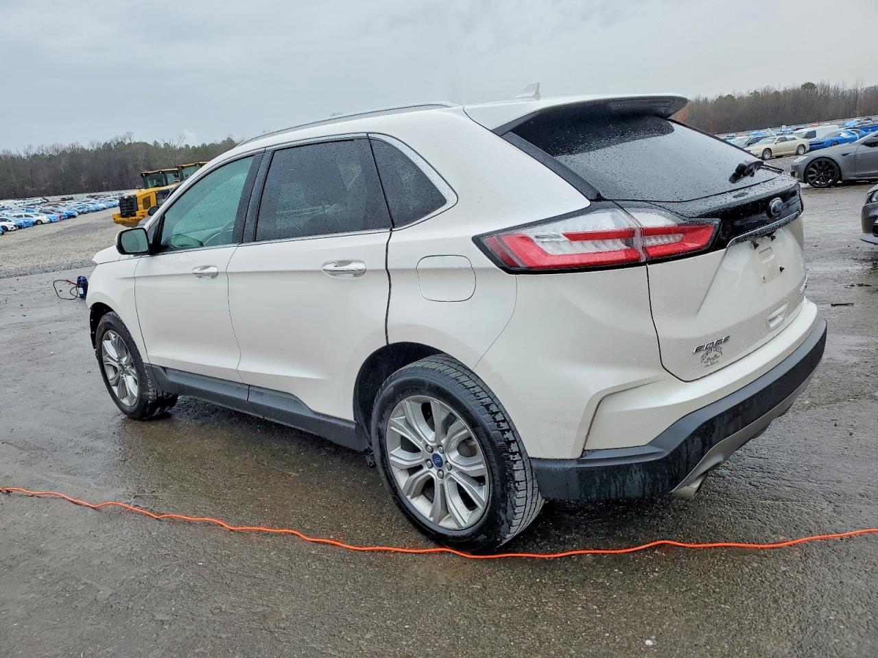 2019 FORD EDGE TITANIUM photo 2