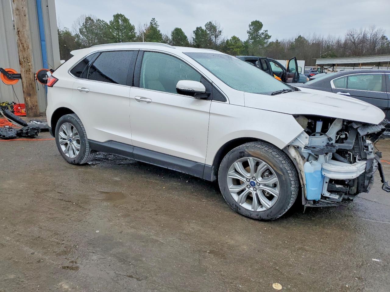 2019 FORD EDGE TITANIUM photo 4
