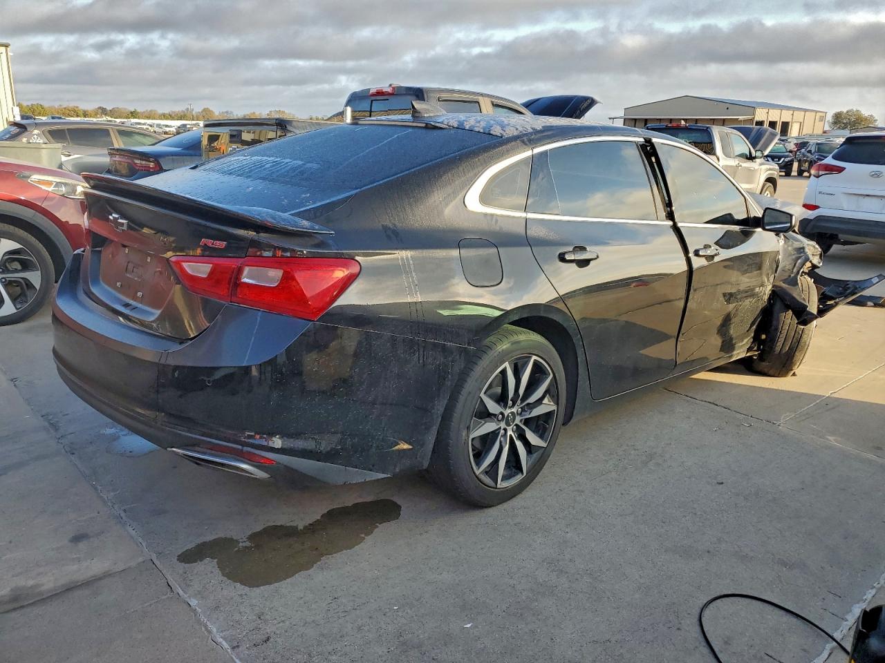 2024 CHEVROLET MALIBU RS photo 3