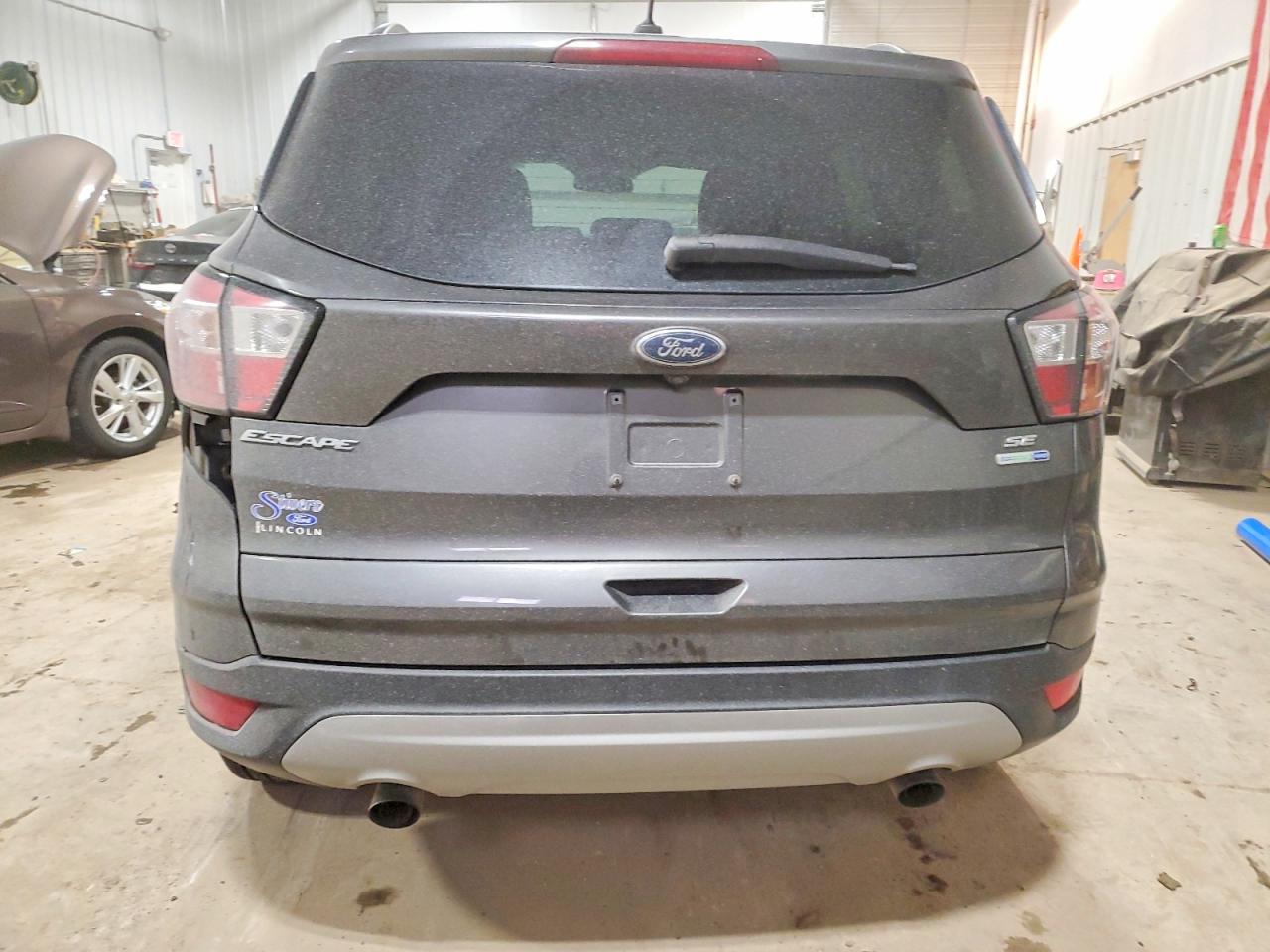 2018 FORD ESCAPE SE photo 2