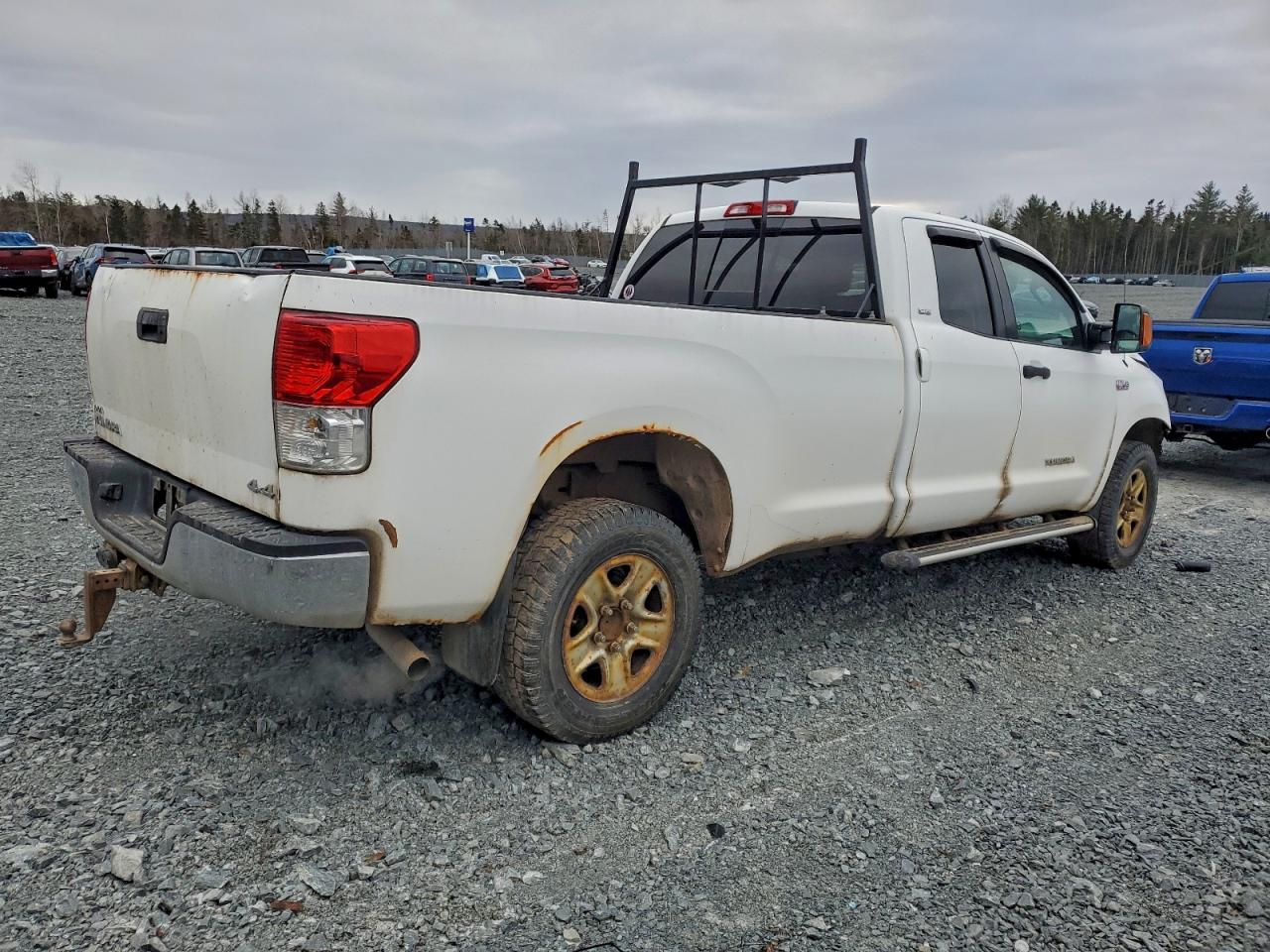 2011 TOYOTA TUNDRA DOUBLE CAB SR5 photo 3