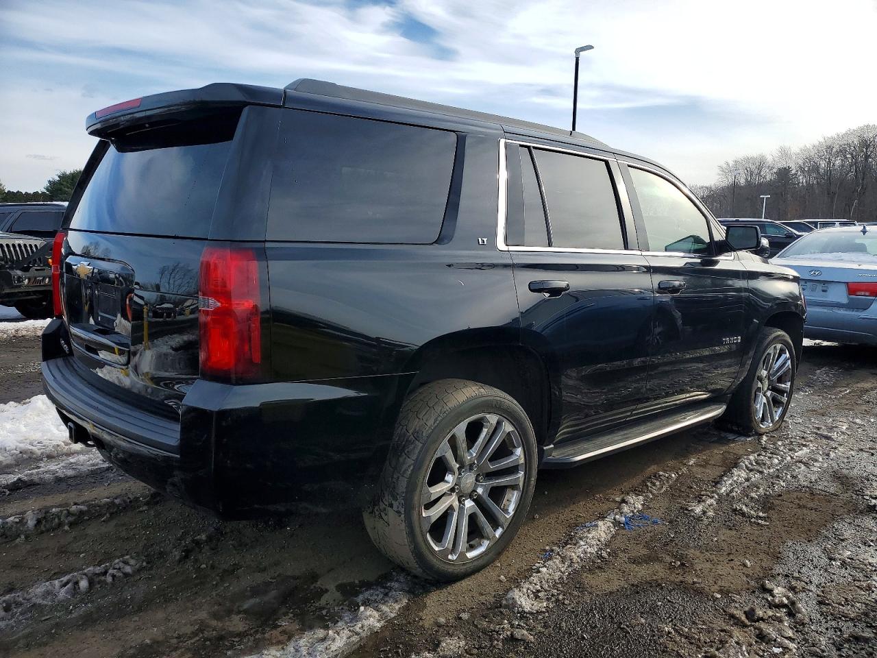 2015 CHEVROLET TAHOE K1500 LT photo 3