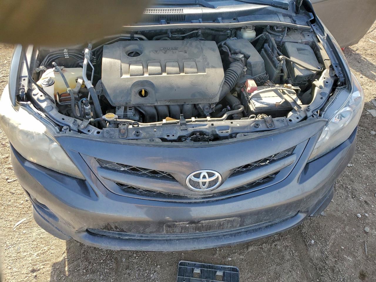 2013 TOYOTA COROLLA BASE photo 11