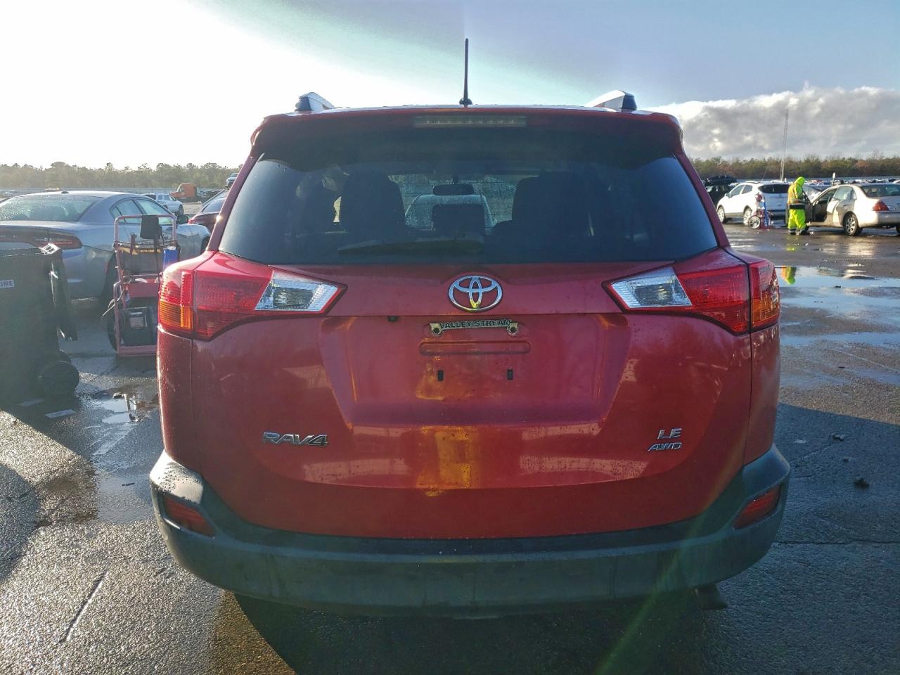 2013 TOYOTA RAV4 LE photo 6